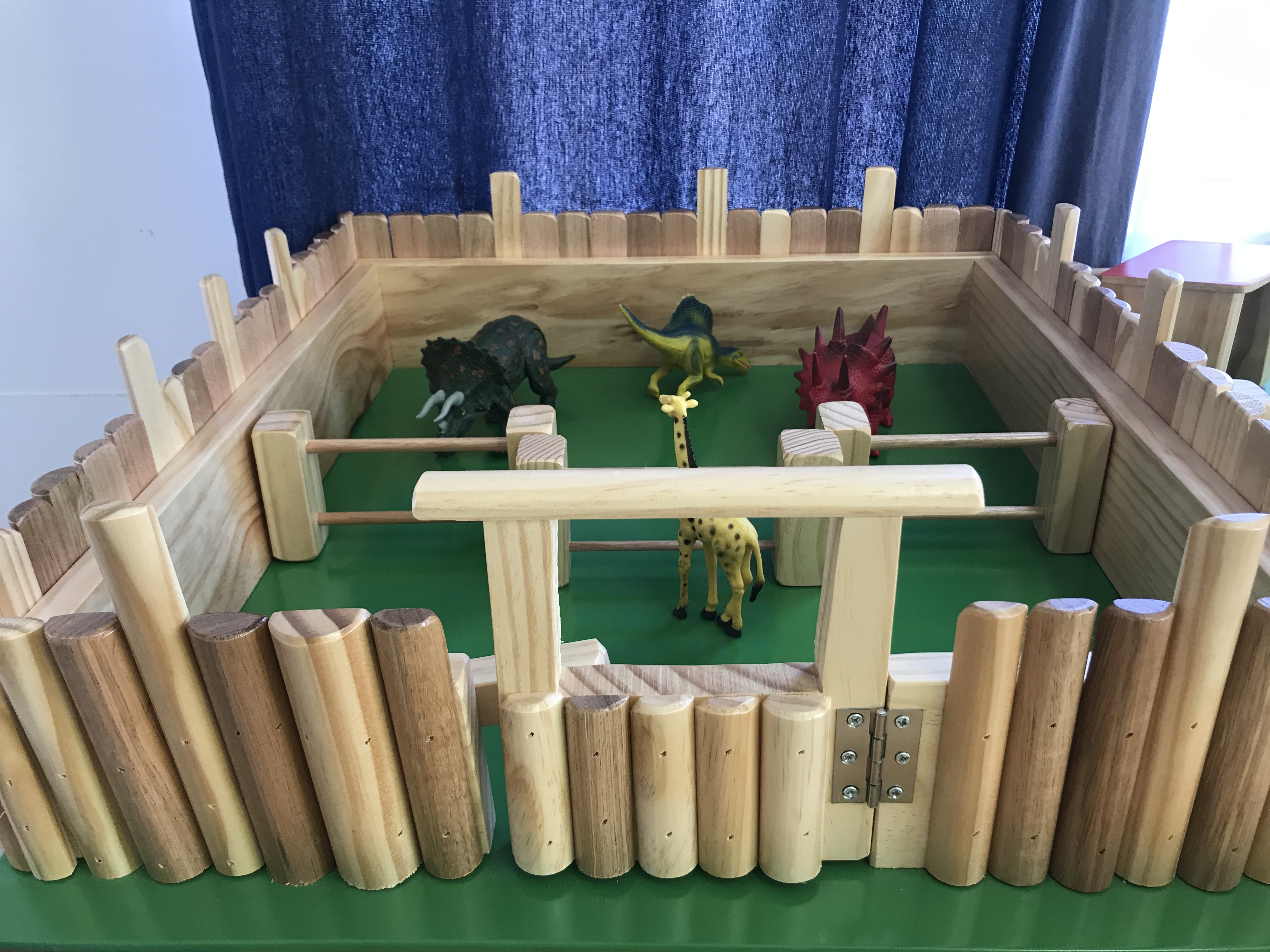 Wooden Zoo Image